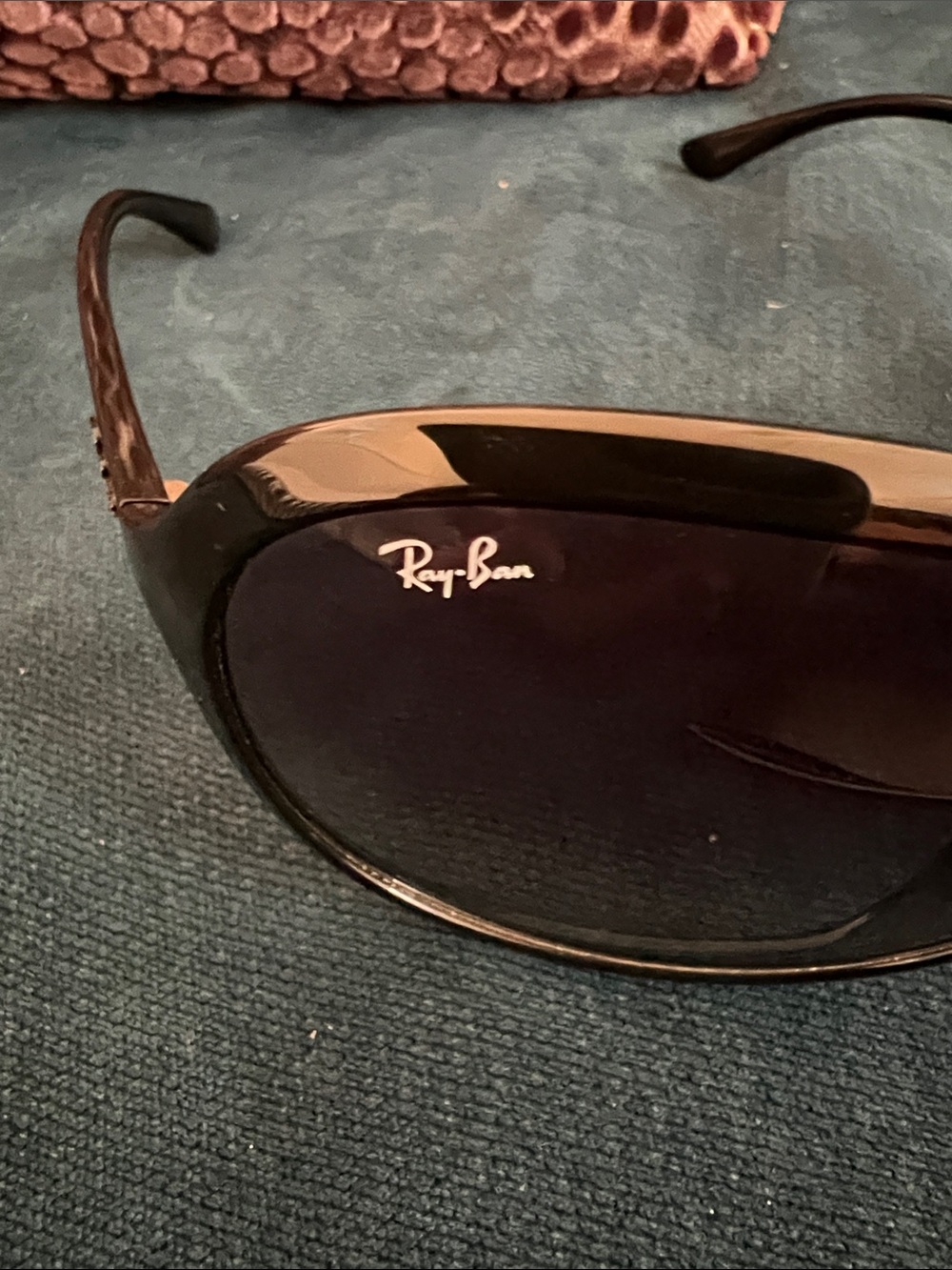 Ray-Ban Women’s Black Shield Sunglasses with Dark Lenses - Picture 2 of 4